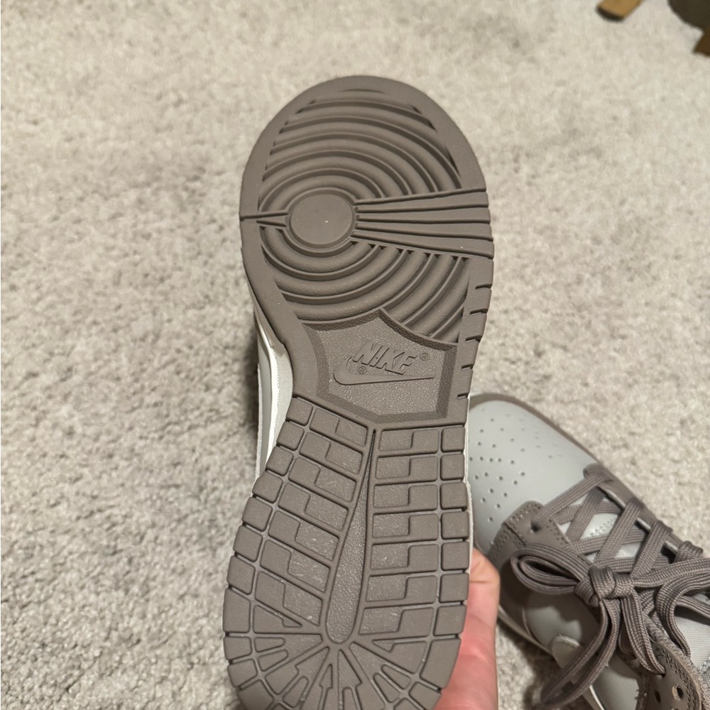 Nike Dunk Low women’s size 7.5 - Picture 4 of 4